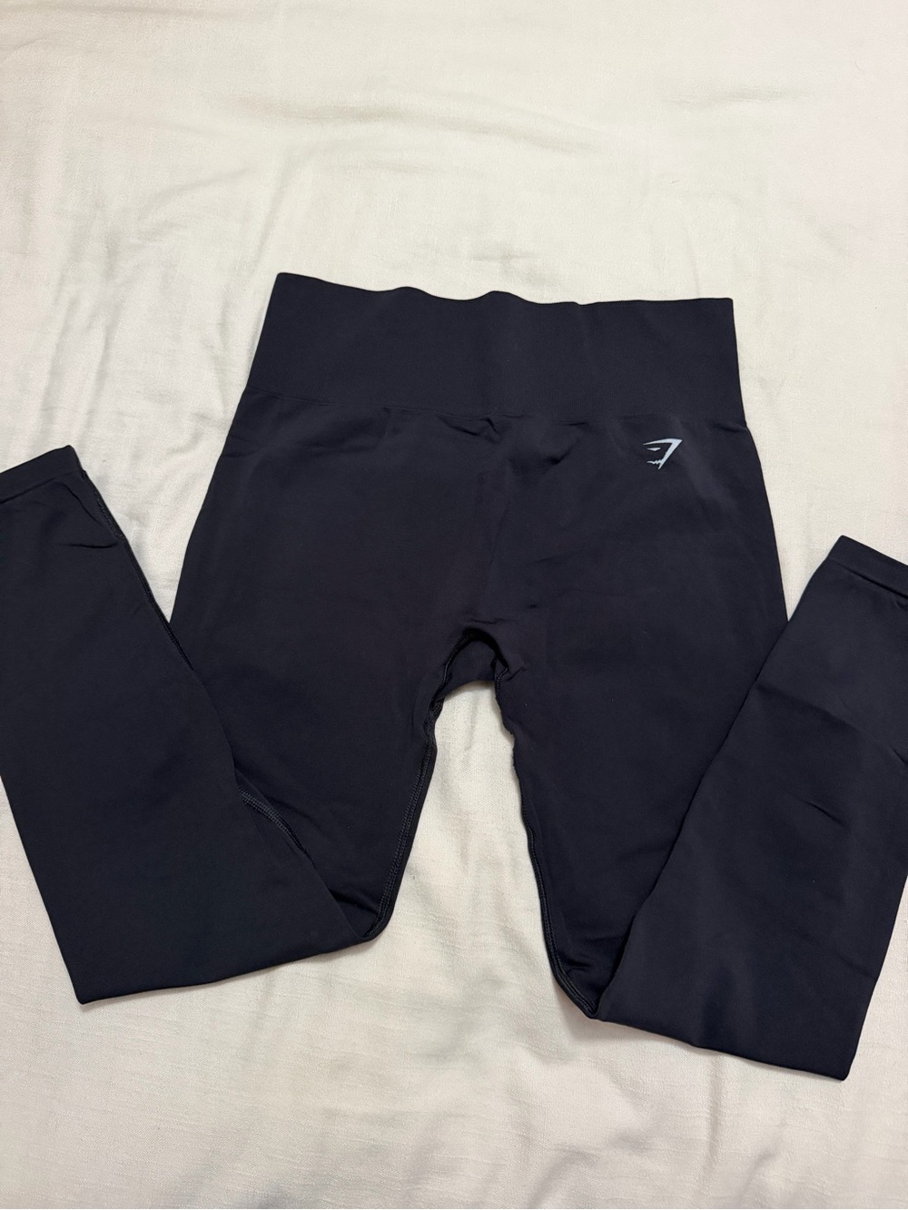 New women gym shark leggings (M)